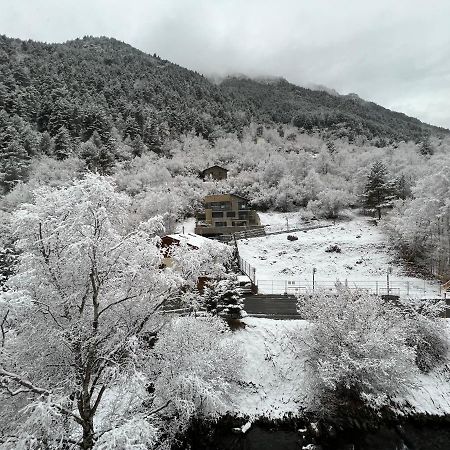 Ferienwohnung Els Esquiadors Llorts Exterior foto