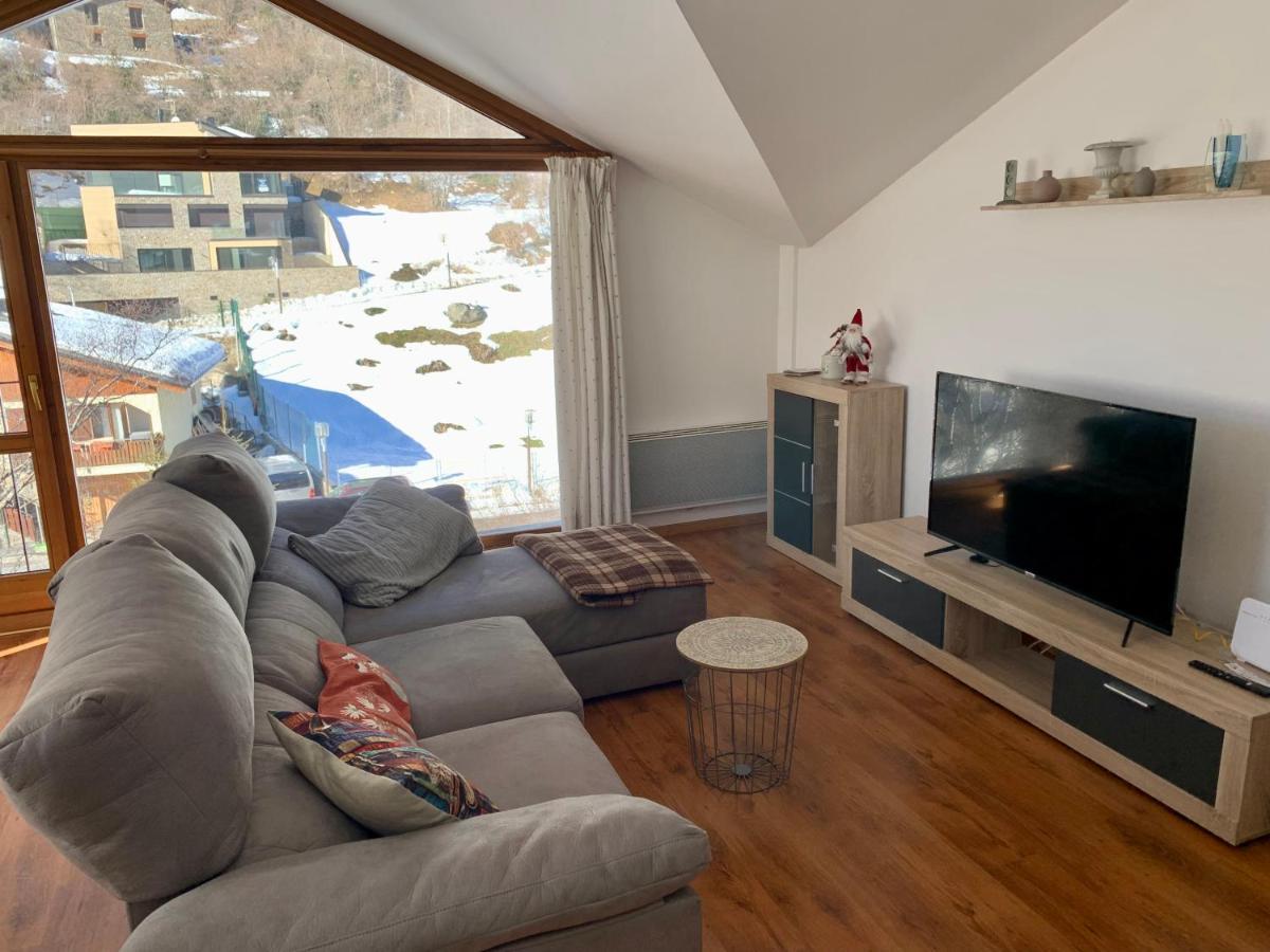Ferienwohnung Els Esquiadors Llorts Exterior foto